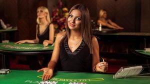 Live Casino Games | Real Dealers & Live Streaming 2 Evolution Gaming Live Dealer Casino Games